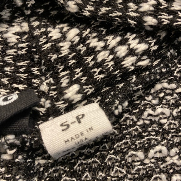 Sweater! - Picture 2 of 3